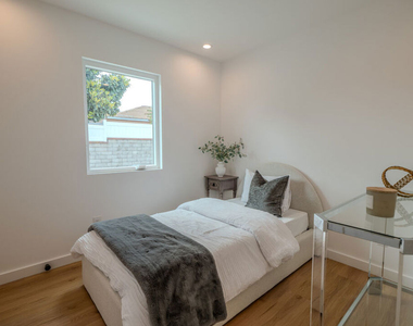 1139 Lima Street - Photo Thumbnail 11