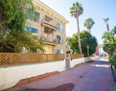 26 Breeze Avenue - Photo Thumbnail 9