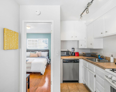 313 Mildred Avenue - Photo Thumbnail 9