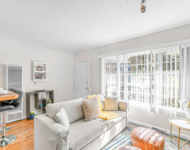 313 Mildred Avenue - Photo Thumbnail 2