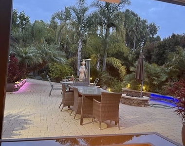 11570 W Sunset Boulevard - Photo Thumbnail 33
