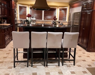 11570 W Sunset Boulevard - Photo Thumbnail 13