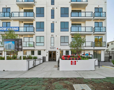1051 S Corning Street - Photo Thumbnail 38