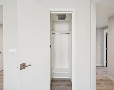 1051 S Corning Street - Photo Thumbnail 17