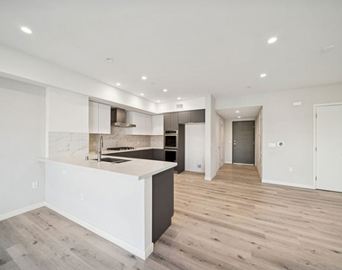 1051 S Corning Street - Photo Thumbnail 10