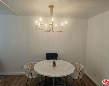 506 S Grevillea Avenue - Photo Thumbnail 1