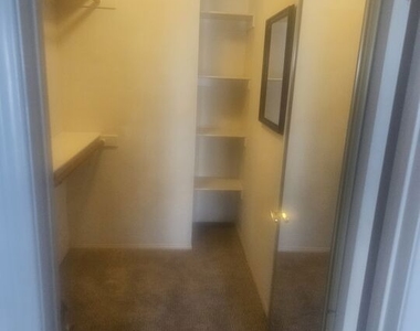 506 S Grevillea Avenue - Photo Thumbnail 13