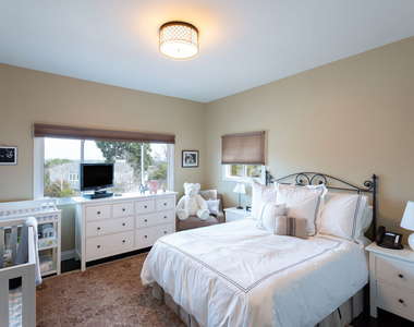 13902 Valley Vista - Photo Thumbnail 15