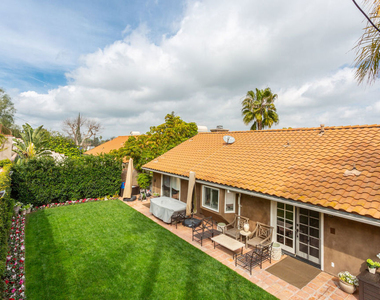 13902 Valley Vista - Photo Thumbnail 18