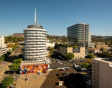 6253 Hollywood Boulevard - Photo Thumbnail 43