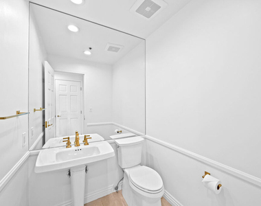 10724 Wilshire Boulevard - Photo Thumbnail 42