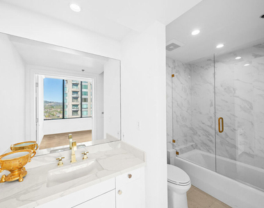 10724 Wilshire Boulevard - Photo Thumbnail 40