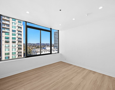 10724 Wilshire Boulevard - Photo Thumbnail 34