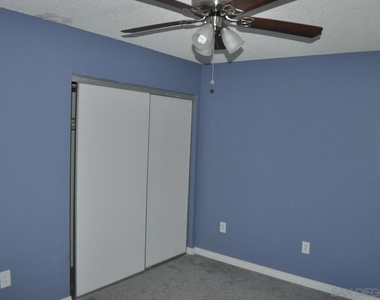 6808 Hyde Park Drive - Photo Thumbnail 9