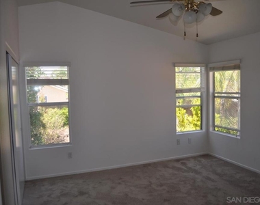1518 Shoreacres Drive - Photo Thumbnail 13