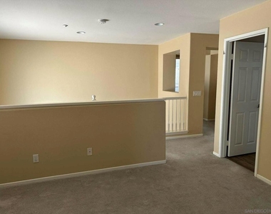 2552 Valley Waters Ct - Photo Thumbnail 15