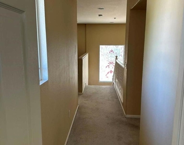 2552 Valley Waters Ct - Photo Thumbnail 23