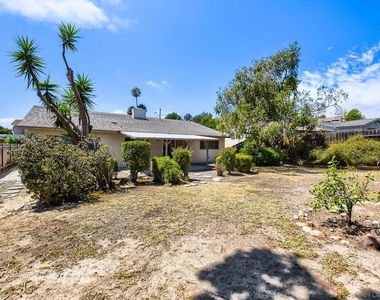 6095 Agee St - Photo Thumbnail 15