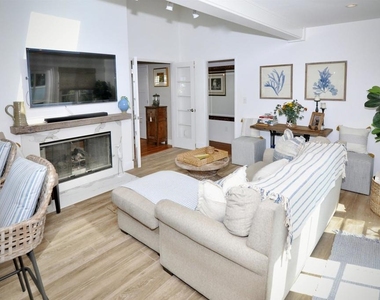 529 Fern Glen - Photo Thumbnail 10
