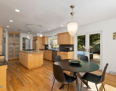 21705 Entrado Drive - Photo Thumbnail 12