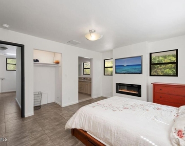 21705 Entrado Drive - Photo Thumbnail 24