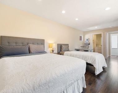 49069 Mariposa Drive - Photo Thumbnail 24