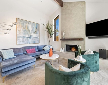 49069 Mariposa Drive - Photo Thumbnail 11