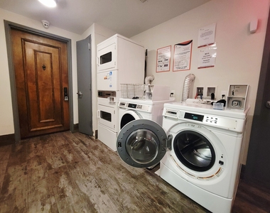 871 Grand Street - Photo Thumbnail 10