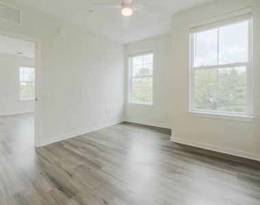3 Westchester Park Drive - Photo Thumbnail 104