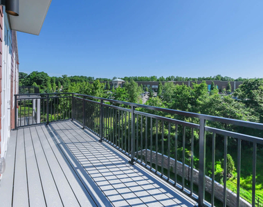 3 Westchester Park Drive - Photo Thumbnail 30