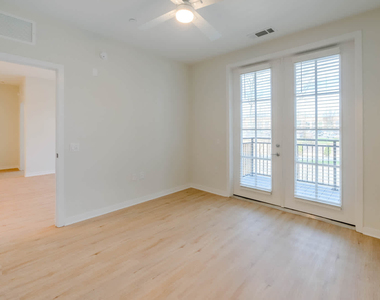 3 Westchester Park Drive - Photo Thumbnail 109
