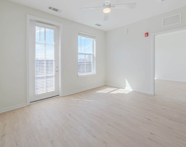 3 Westchester Park Drive - Photo Thumbnail 28