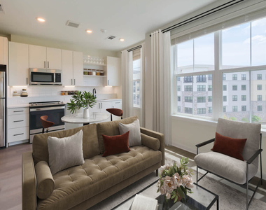 3 Westchester Park Drive - Photo Thumbnail 16