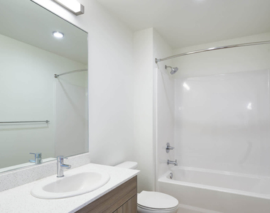 3220 California Ave Sw - Photo Thumbnail 17