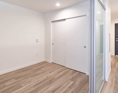 3220 California Ave Sw - Photo Thumbnail 55