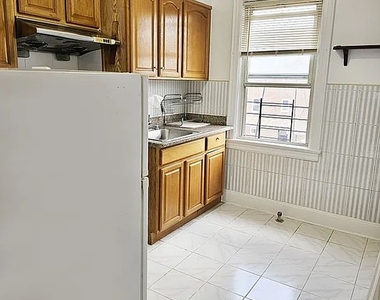 71st Street - Photo Thumbnail 4