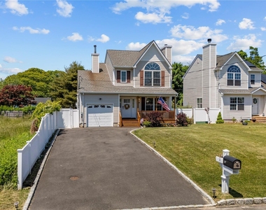 39 Seymour Drive - Photo Thumbnail 2