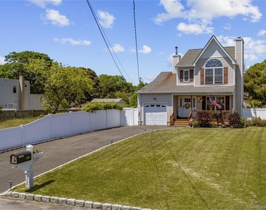39 Seymour Drive - Photo Thumbnail 3