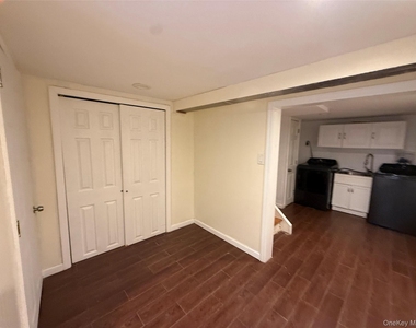 730 Cottage St - Photo Thumbnail 23