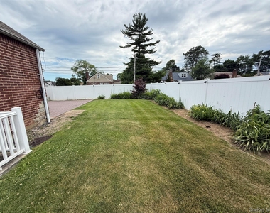 730 Cottage St - Photo Thumbnail 29