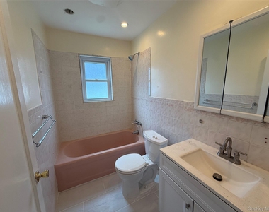 730 Cottage St - Photo Thumbnail 9