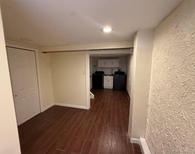 730 Cottage St - Photo Thumbnail 25