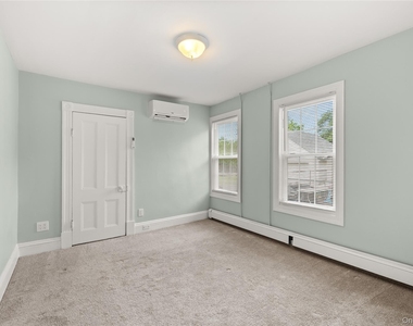 10 Dale Drive - Photo Thumbnail 6