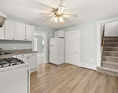 10 Dale Drive - Photo Thumbnail 8