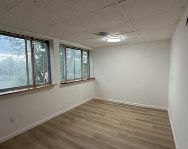 305 2nd Street - Photo Thumbnail 13