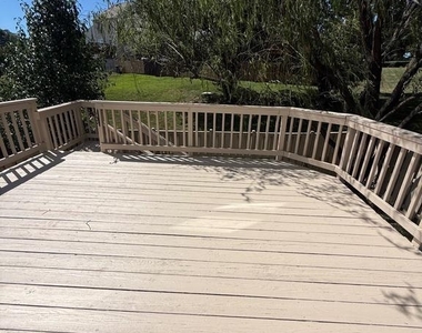 12700 Nettlecreek Place - Photo Thumbnail 29