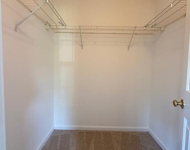 12700 Nettlecreek Place - Photo Thumbnail 14