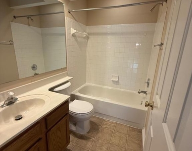 12700 Nettlecreek Place - Photo Thumbnail 17