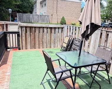 2188 Mayflower Drive - Photo Thumbnail 13