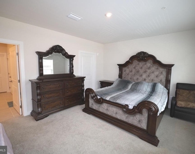 21480 Mount Sterling Terrace - Photo Thumbnail 6